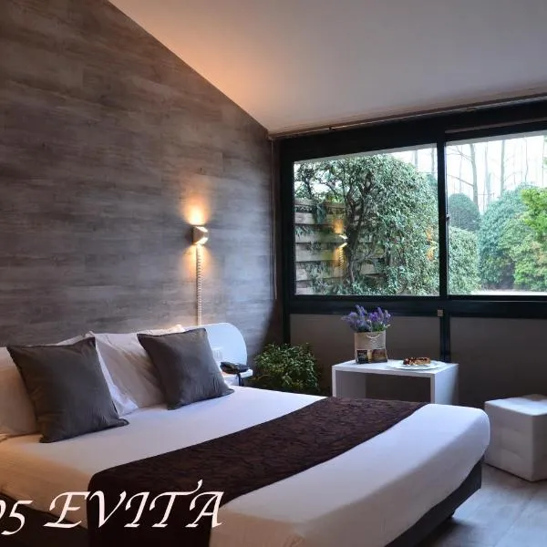 Green Hotel, Hotel in Vergiate