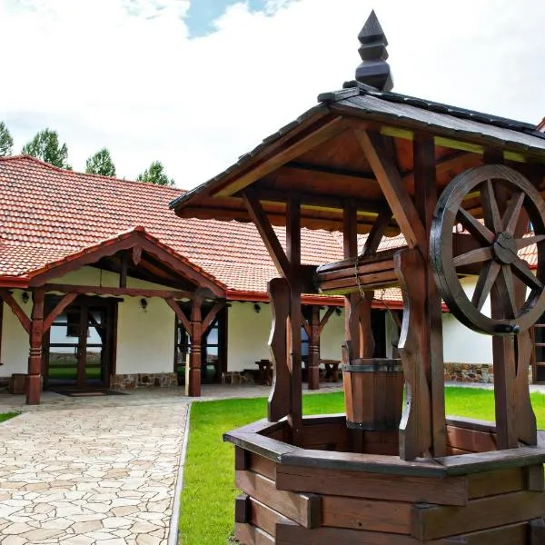 Hotel Chutor Kozacki, hotel v destinaci Łukowe