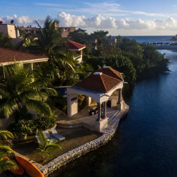Condo Bellmare, hotel v destinaci Puerto Aventuras