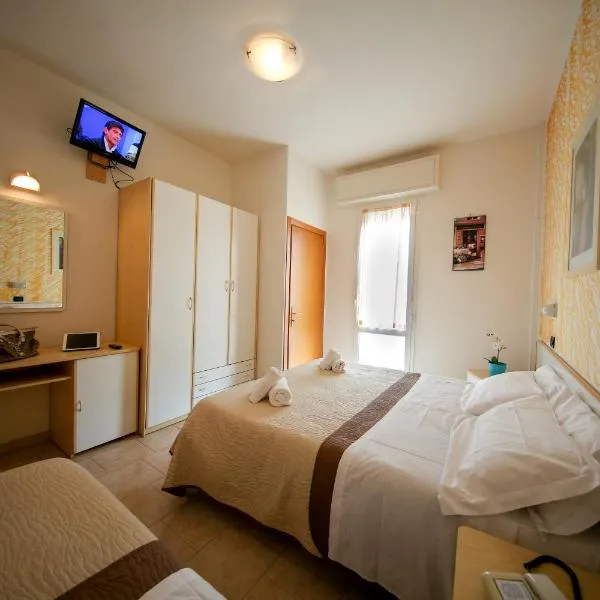 Hotel Petrarca, khách sạn ở Rimini