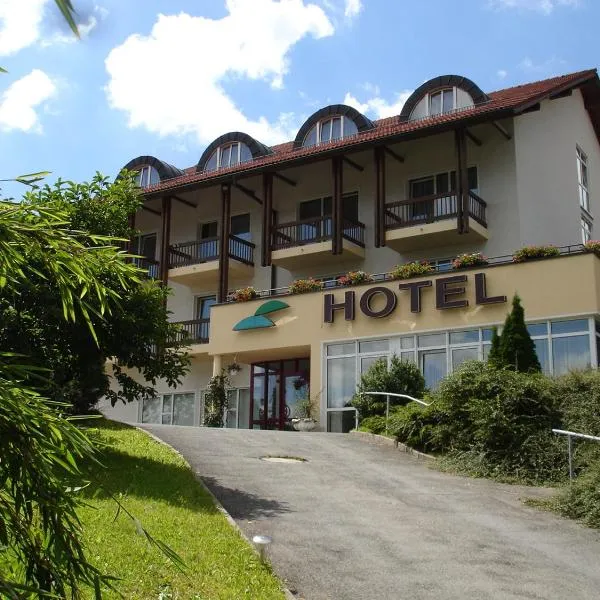 Hotel Mühlbergblick, hotel a Mengersgereuth-Hämmern