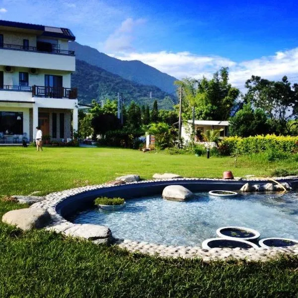 Remindful Homestay, hotel v destinaci Guanshan