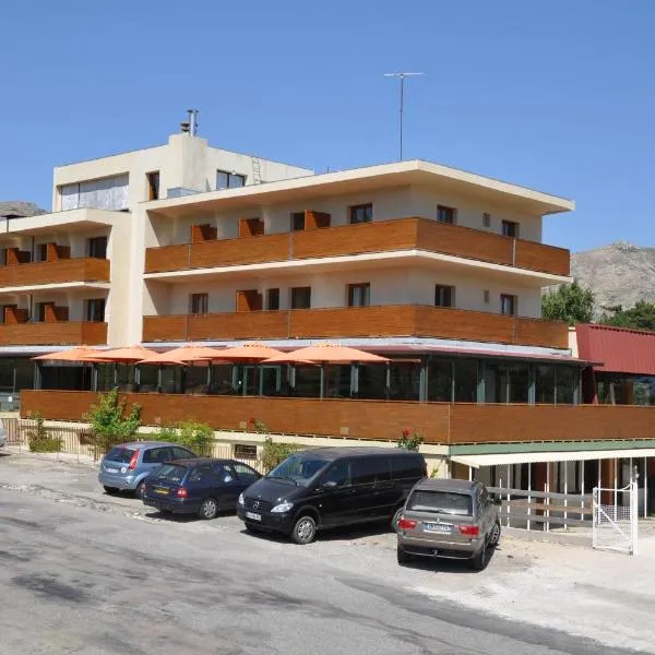 Castel de Vergio, hotel v destinaci Albertacce