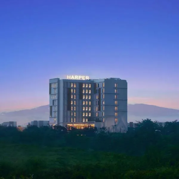 Harper Cikarang by ASTON, hotel v destinaci Cikarang