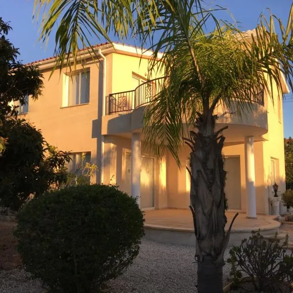 Villa Anthiana, hotel in Coral Bay