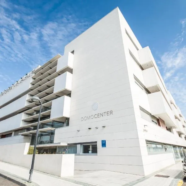 Domocenter Apartamentos Turísticos, hotel a Bormujos