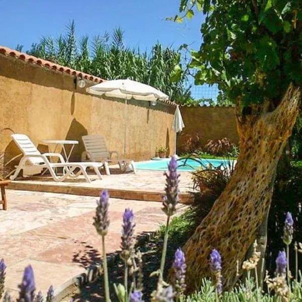 Hostal Tierra de Vinos, hotel en Cafayate