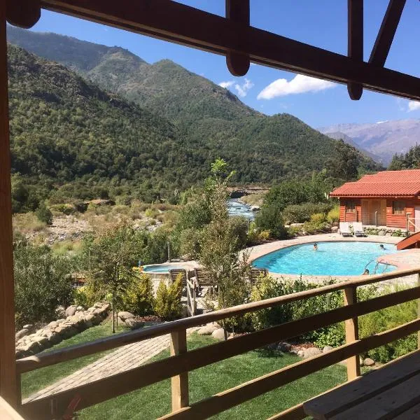 Los Quenes River Lodge, hotel v destinaci Los Queñes