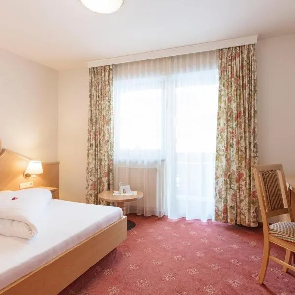 Hotel Andreas Hofer, hotel v Sankt Leonhard im Pitztal