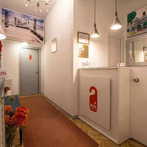 AVA Rooms, hotel a Madrid