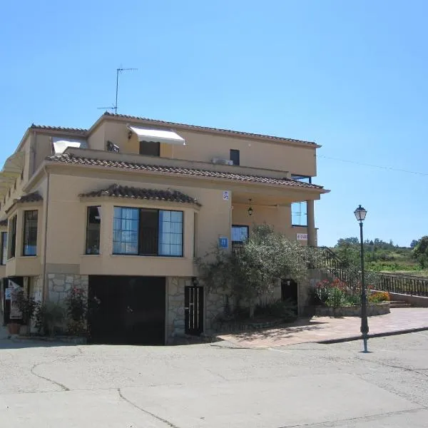 Hostal Restaurante Santa Cruz, hotel v destinácii Vitigudino