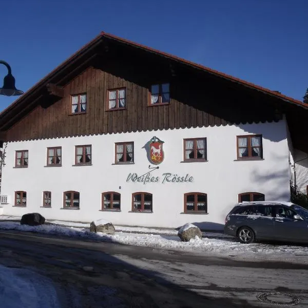 Landhotel Zahn's Weißes Rössle - ruhig schlafen- gut frühstücken - lecker essen, hotel in Betzigau