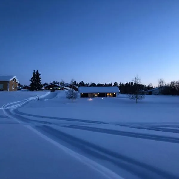 Harjuniemi, hotell i Rauhala