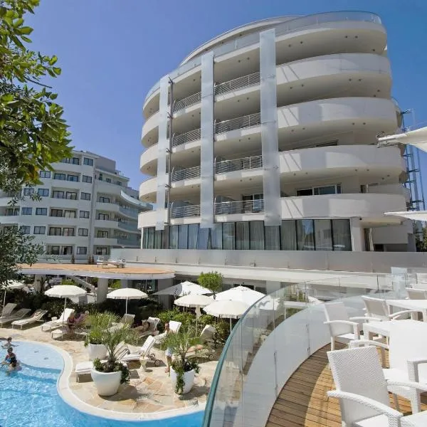 밀라노 마리티마에 위치한 호텔 Hotel Premier & Suites - Premier Resort