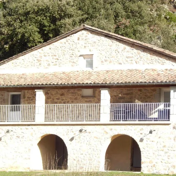 la maison de bonneval, hotel en Jaujac