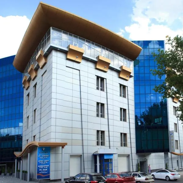 Tsunami Spa Hotel, hotel en Dnipró