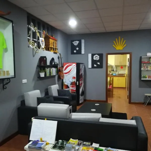 Albergue O Bordón, hotel Ceeben