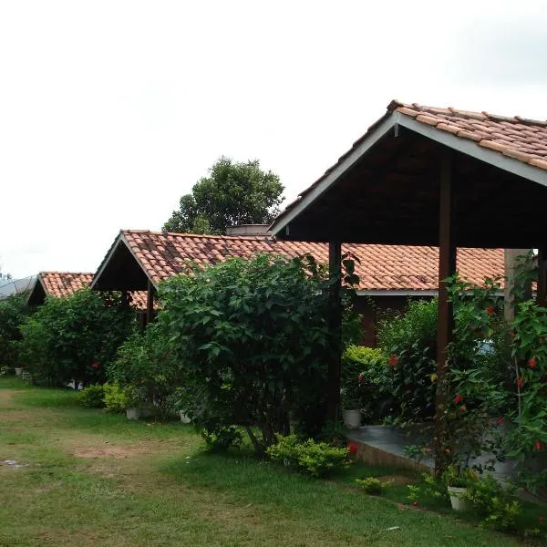 Pousada Jardim da Chapada, hotel en Buriti