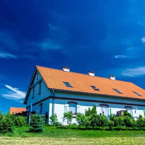 Fajne Miejsce, Hotel in Jeziorany