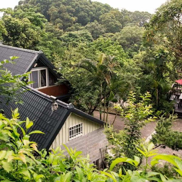 Ruyi Yuan Homestay, hotel di Tongxiao
