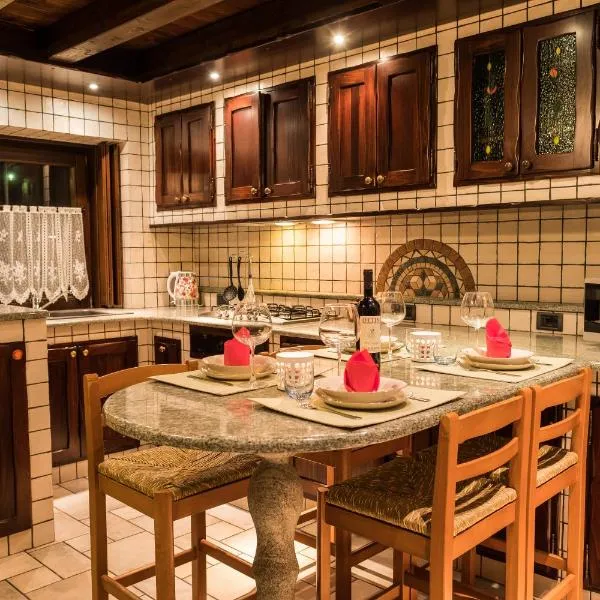 La Casetta di Francio & Marta โรงแรมในอาออสตา