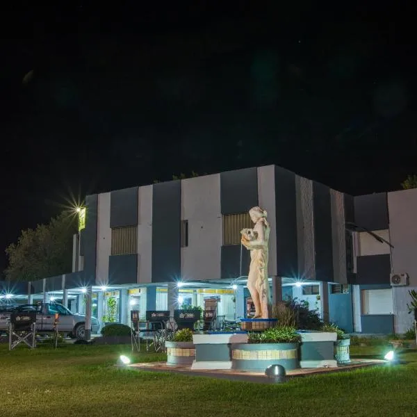 Cristal Hotel, hotel en Eduardo Castex