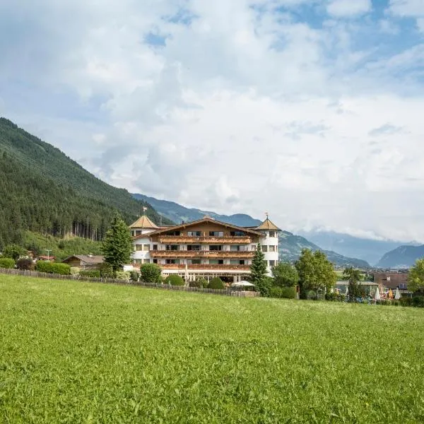 Hotel Magdalena im Zillertal - Urlaub mit Hund、リート・イム・ツィラータールのホテル