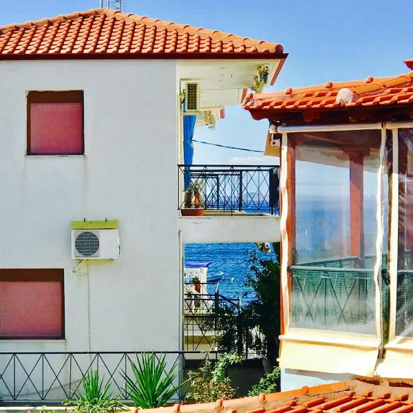 Joanna Apartment โรงแรมในYerakiní