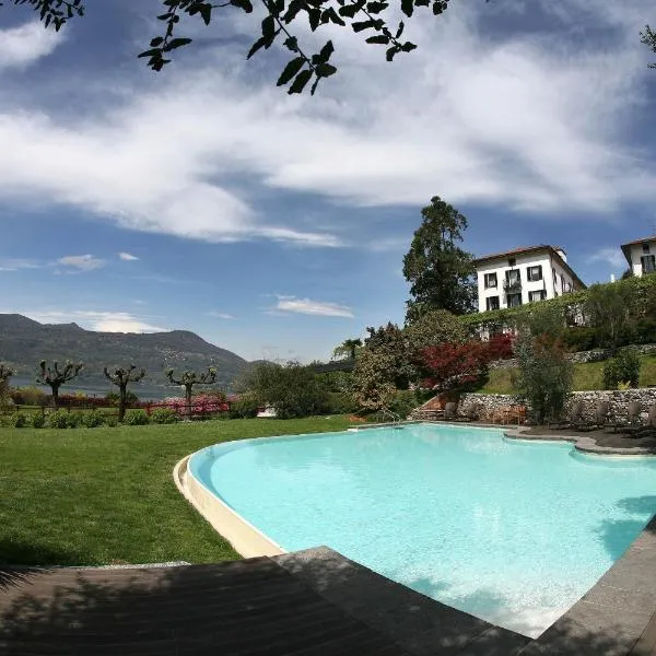Il Sole Di Ranco, hotel v destinácii Ranco