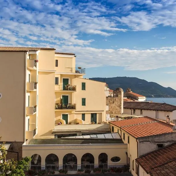 Hotel La Pergola, hotel em Santa Maria di Castellabate