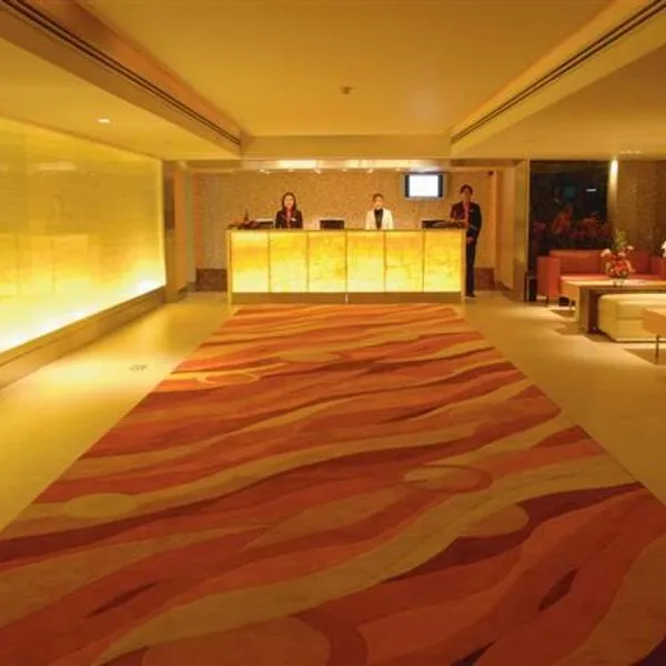 The Tivoli Hotel, hotel em Banguecoque