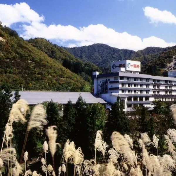 Hotel Yumoto, hotell i Utsuno