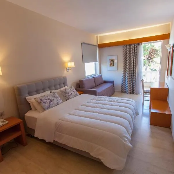 Antikyra Beach Hotel, hotel Andíkirában