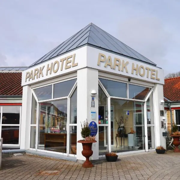 Montra Odder Parkhotel、オルダーのホテル
