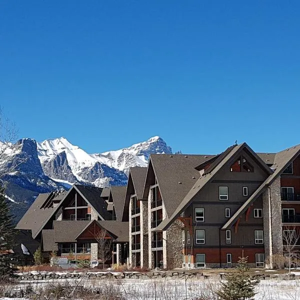 Paradise Resort Club and Spa, hotel en Canmore