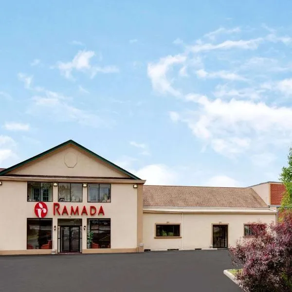 Ramada by Wyndham Flemington, hotel in Flemington