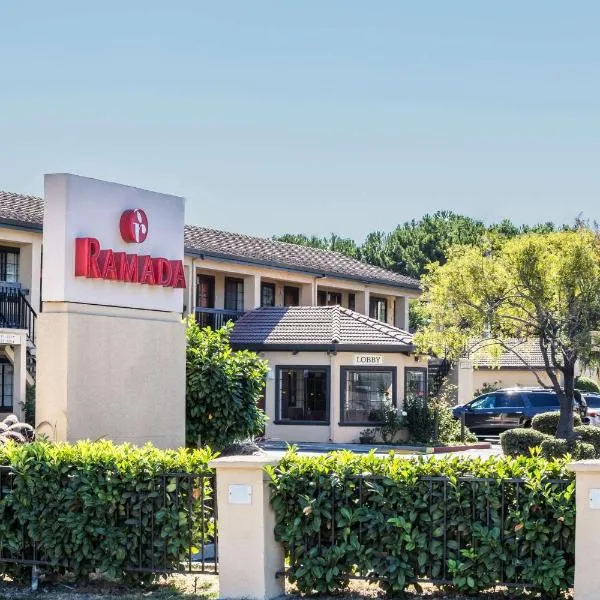Ramada by Wyndham Mountain View, hotel in East Palo Alto