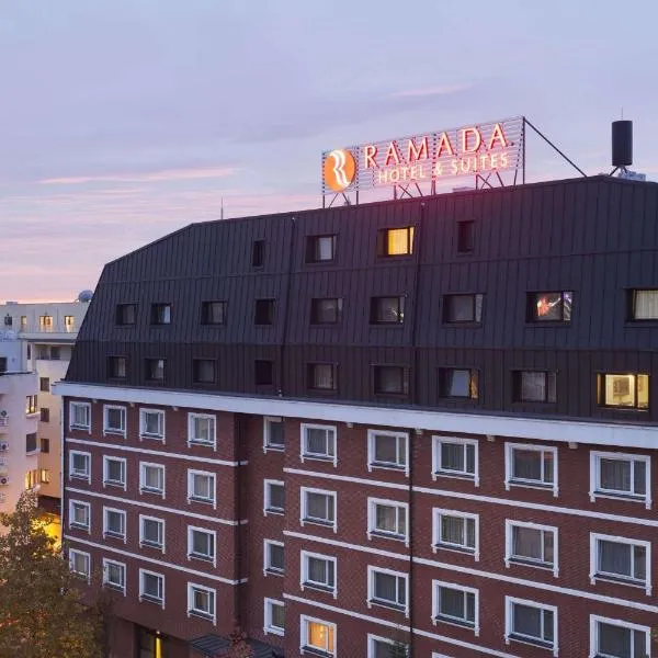 Ramada Hotel & Suites by Wyndham Bucharest North, hotel in Bucharest