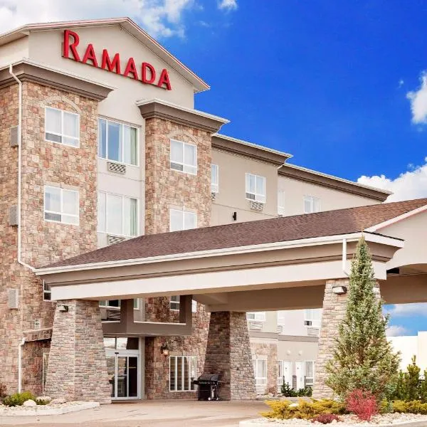 Ramada by Wyndham Stettler, hotel v destinaci Stettler