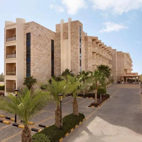 Ramada Resort Dead Sea, hotel a Al Mazār