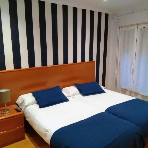 Aldatzeta Ostatua, hotel v destinaci Bermeo
