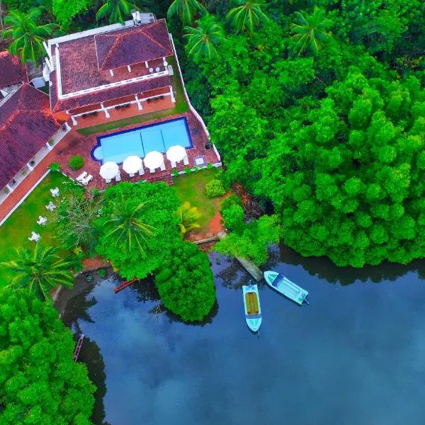 Waterside Bentota, hotel v destinaci Bentota