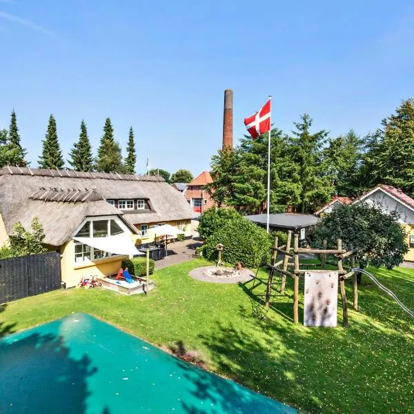 Omme Å Camping & Cottages, hotel v destinaci Sønder Omme