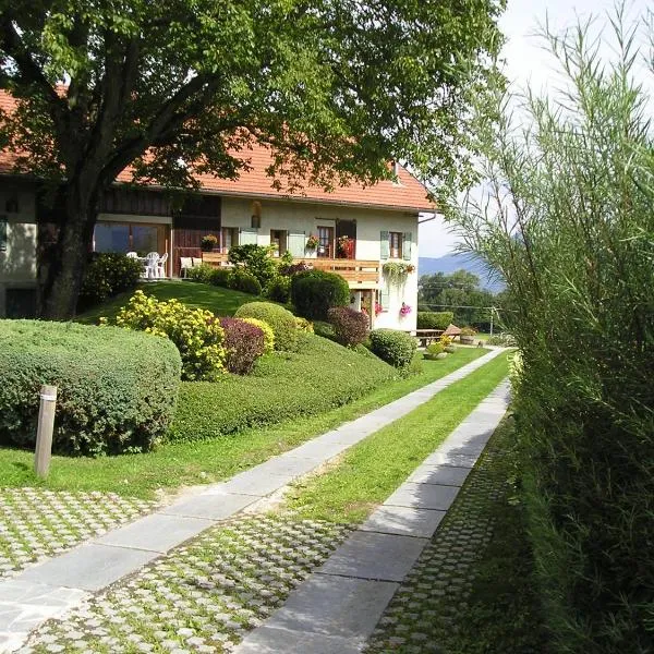 Le Charmagit, hotel v destinaci La Roche-sur-Foron