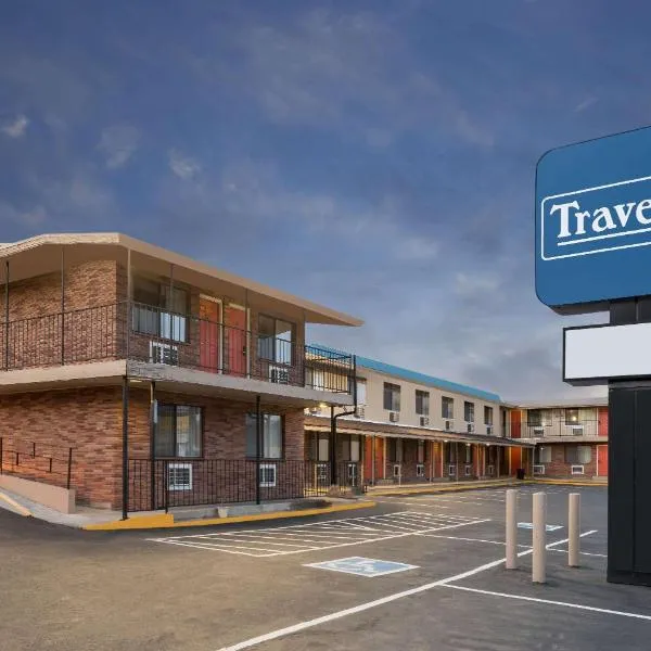 Travelodge by Wyndham Klamath Falls, отель в городе Кламат-Фолс