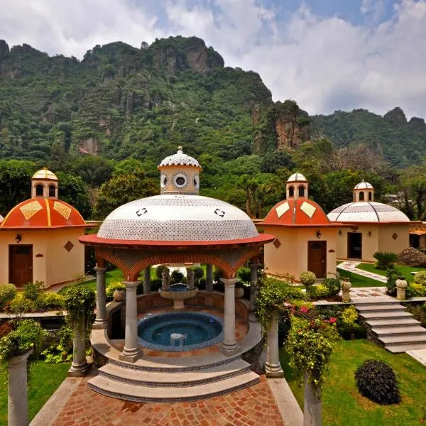 La Buena Vibra Retreat and Spa Hotel、テポストランのホテル