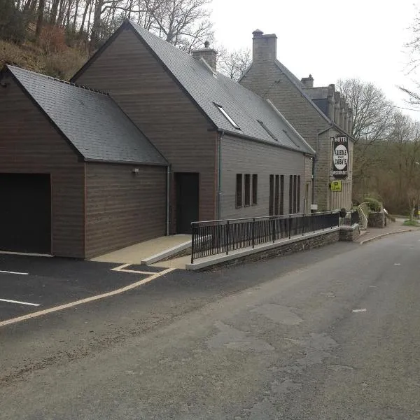 Auberge De L'Abbaye, hotel in Percy