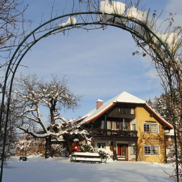 Landhaus Egger, hotel v destinaci Seeboden