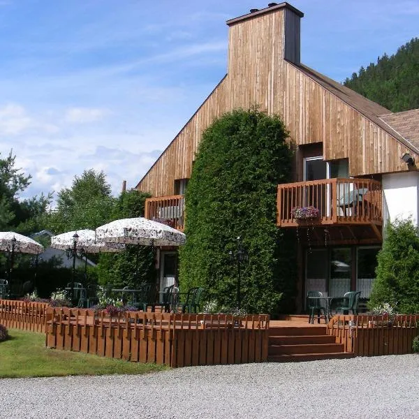 Auberge du Jardin, hotel a L'Anse-Saint-Jean