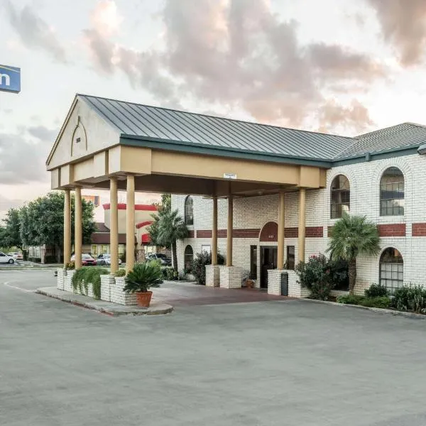 Days Inn by Wyndham New Braunfels, hotel v destinaci New Braunfels
